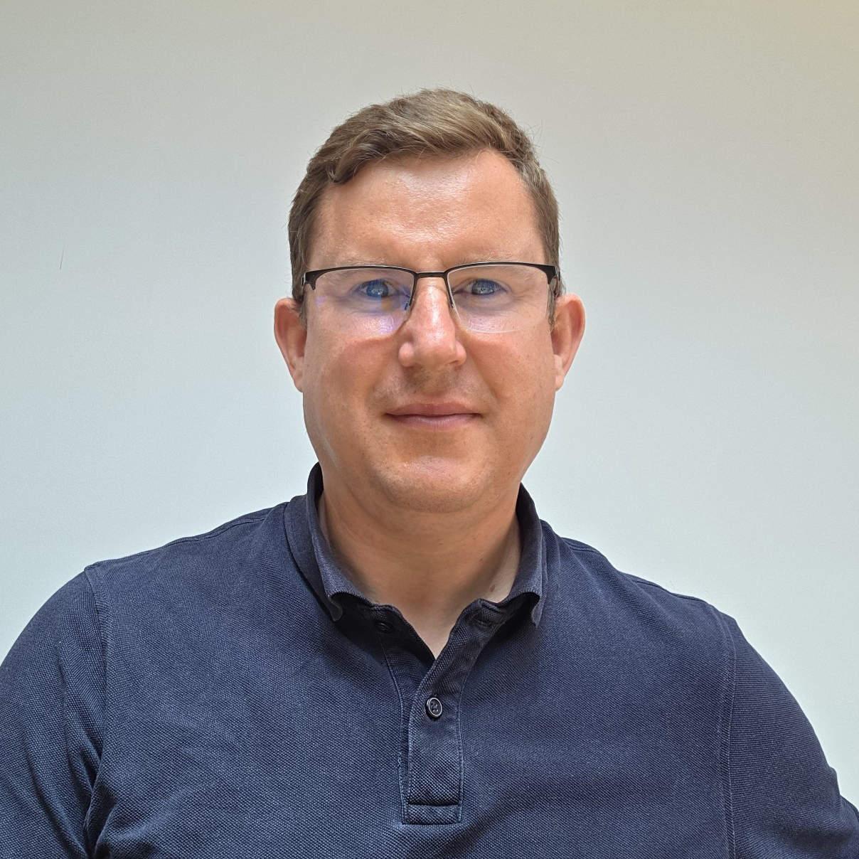 Phil W Head Shot